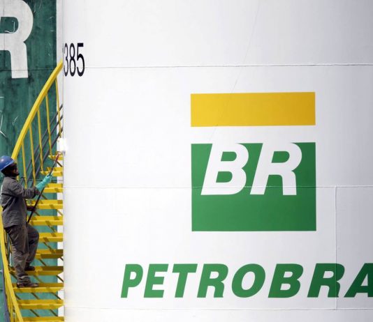 Petrobras downstream divestitures on course Petrobrasy downstream divestitures